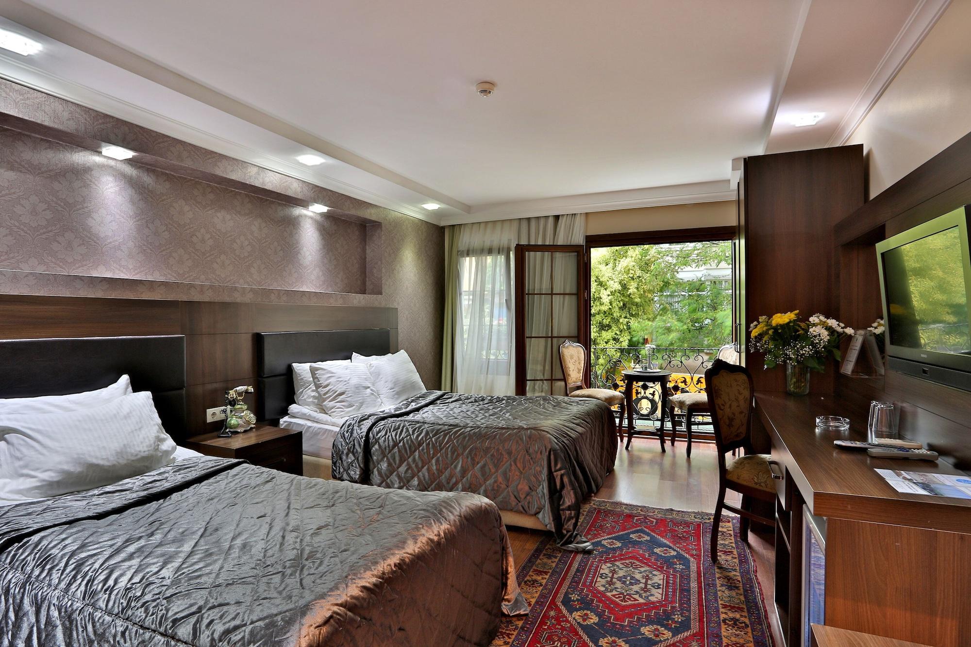 The Istanbul Hotel Екстер'єр фото