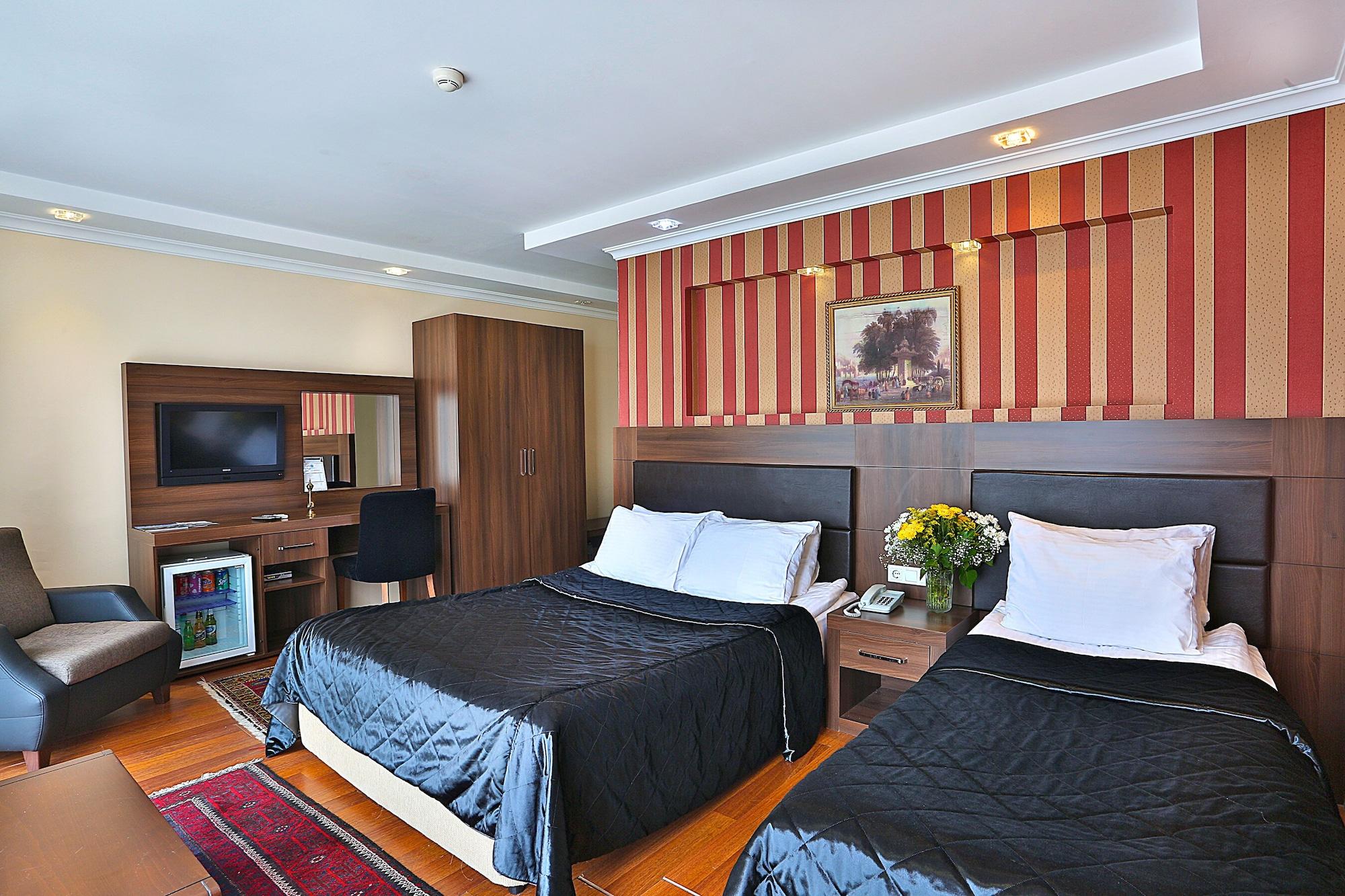 The Istanbul Hotel Екстер'єр фото