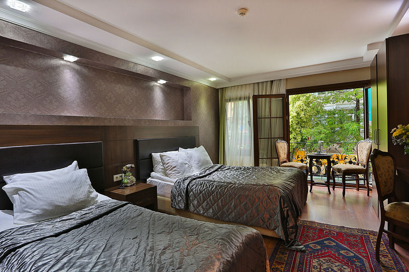 The Istanbul Hotel Екстер'єр фото