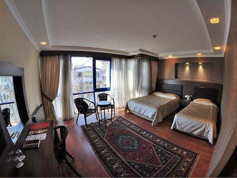 The Istanbul Hotel Екстер'єр фото
