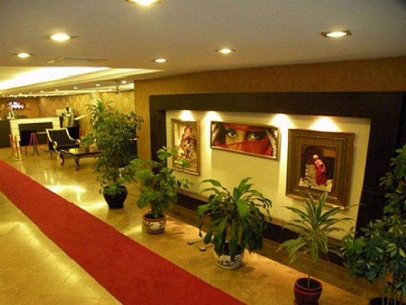 The Istanbul Hotel Екстер'єр фото