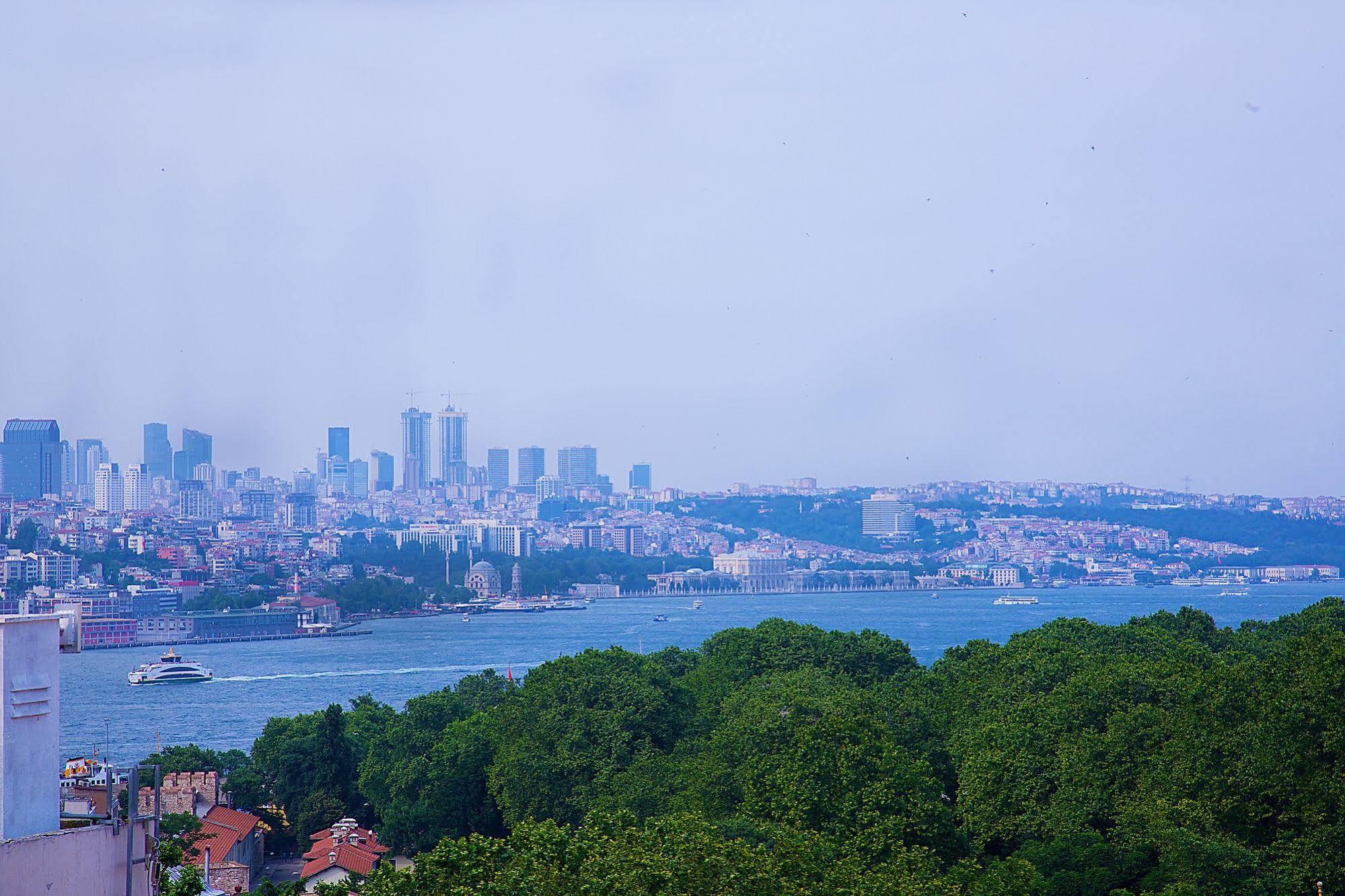 The Istanbul Hotel Екстер'єр фото