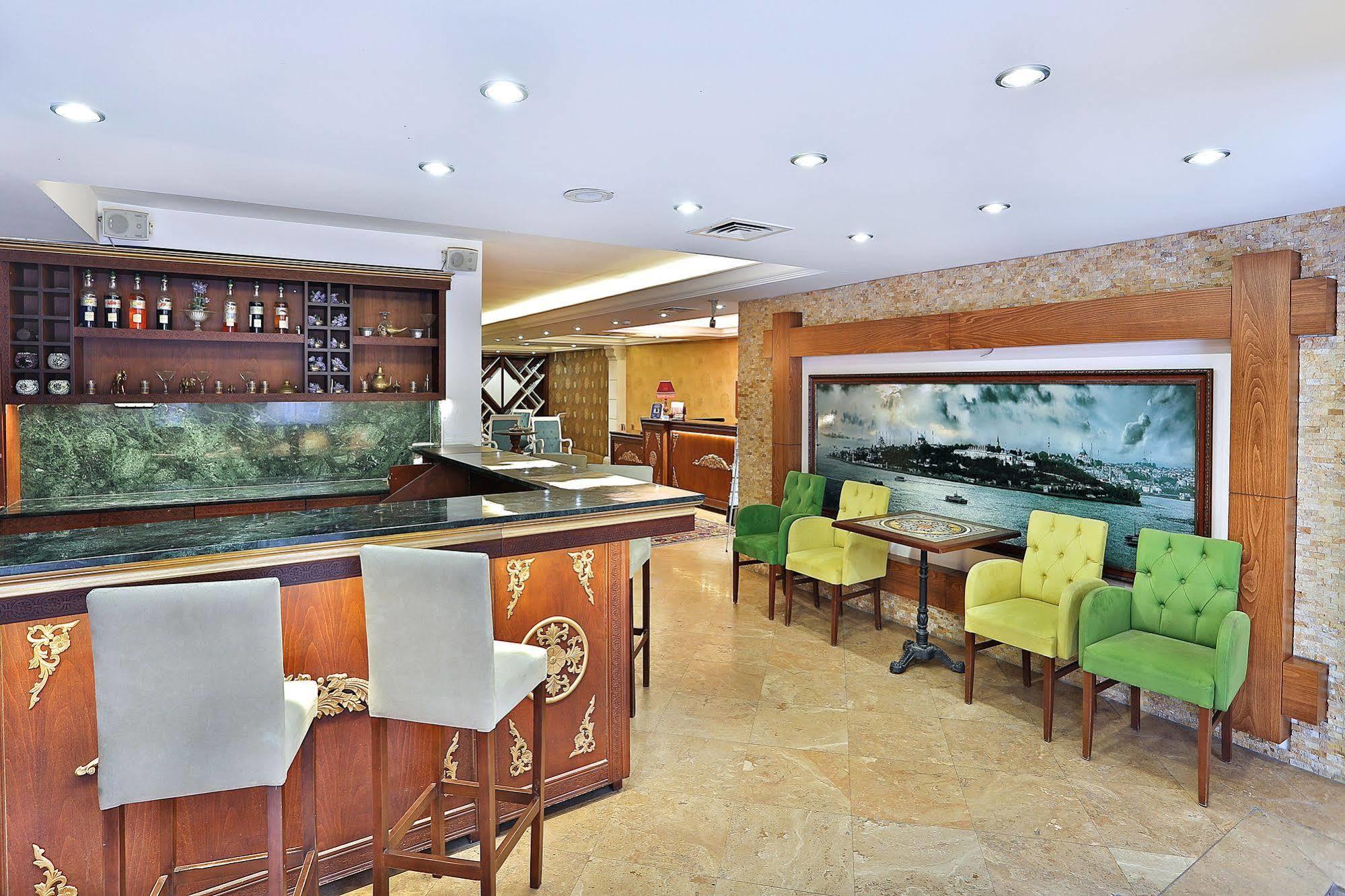 The Istanbul Hotel Екстер'єр фото